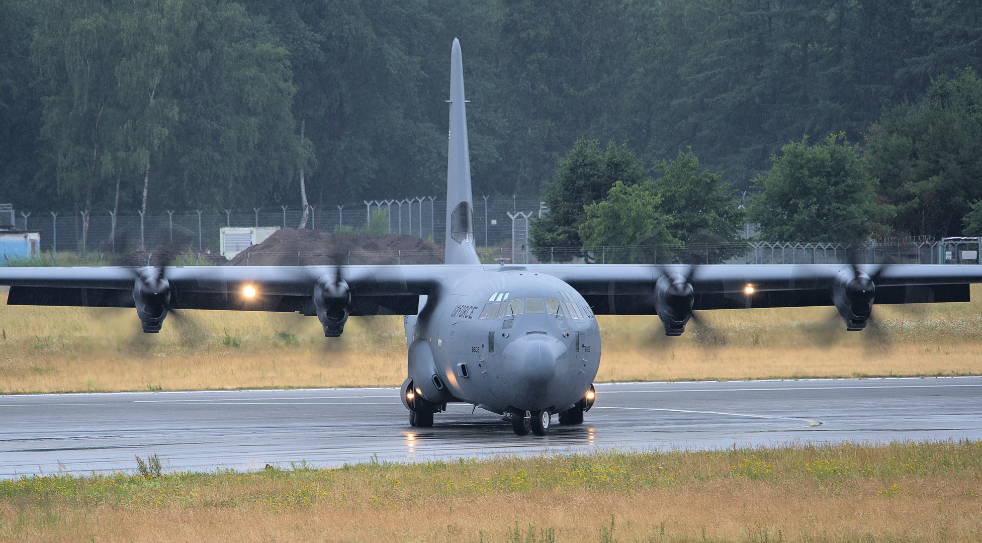  C-130J-30 Hercules 