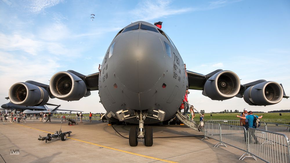 C-17 Frontblick