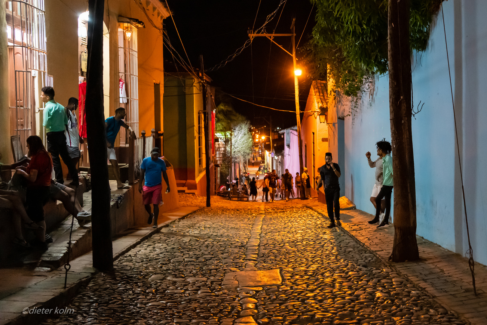 C U B A °°°°° Trinidad en la noche