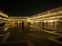 C0033 San Marcus in der Nacht
