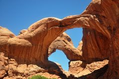 C0153 Double Arch