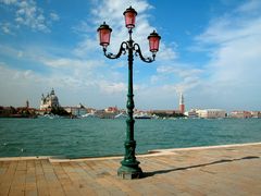 C0253 Blick auf S.Maria della Salute und Piazza San Marco