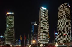 C0559 Pudong by night