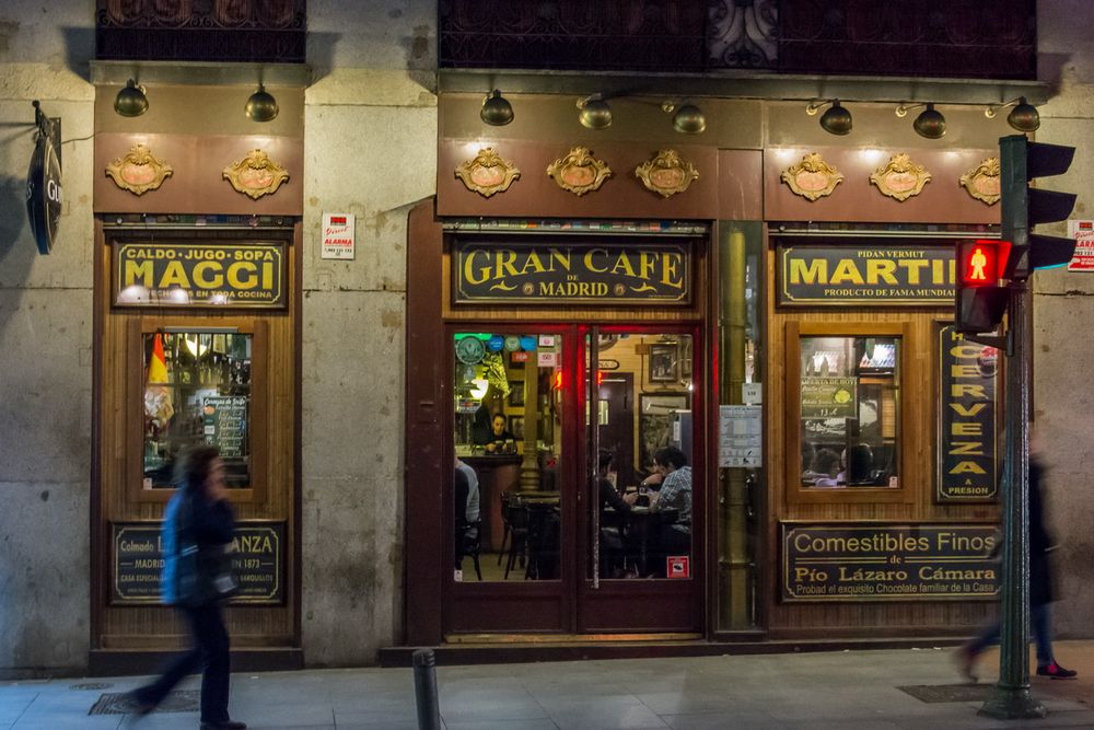C0852 Gran Cafe De Madrid