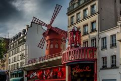 C0863 Moulin Rouge