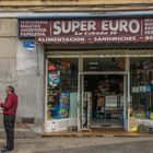 C0889 Ein-Euro-Shops gibt es auch in Madrid