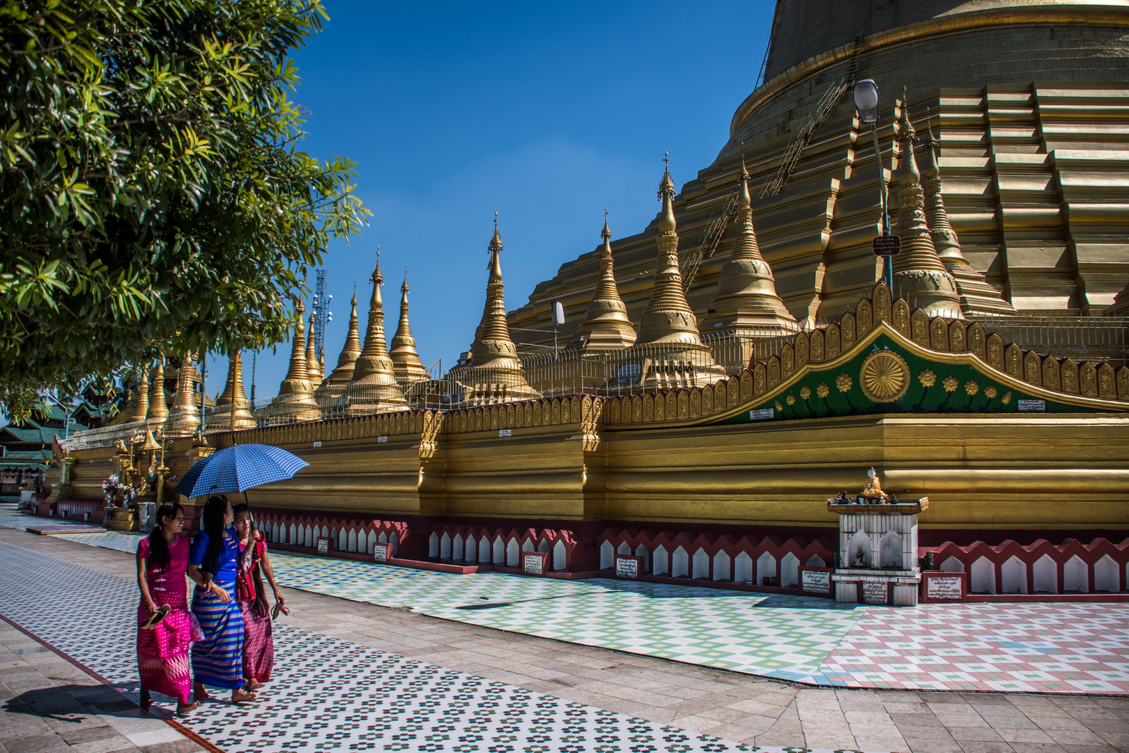 C1069_Myanmar - Shwemawdaw Pagode Bago