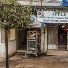 C1143_Myanmar - Apple Store Bago