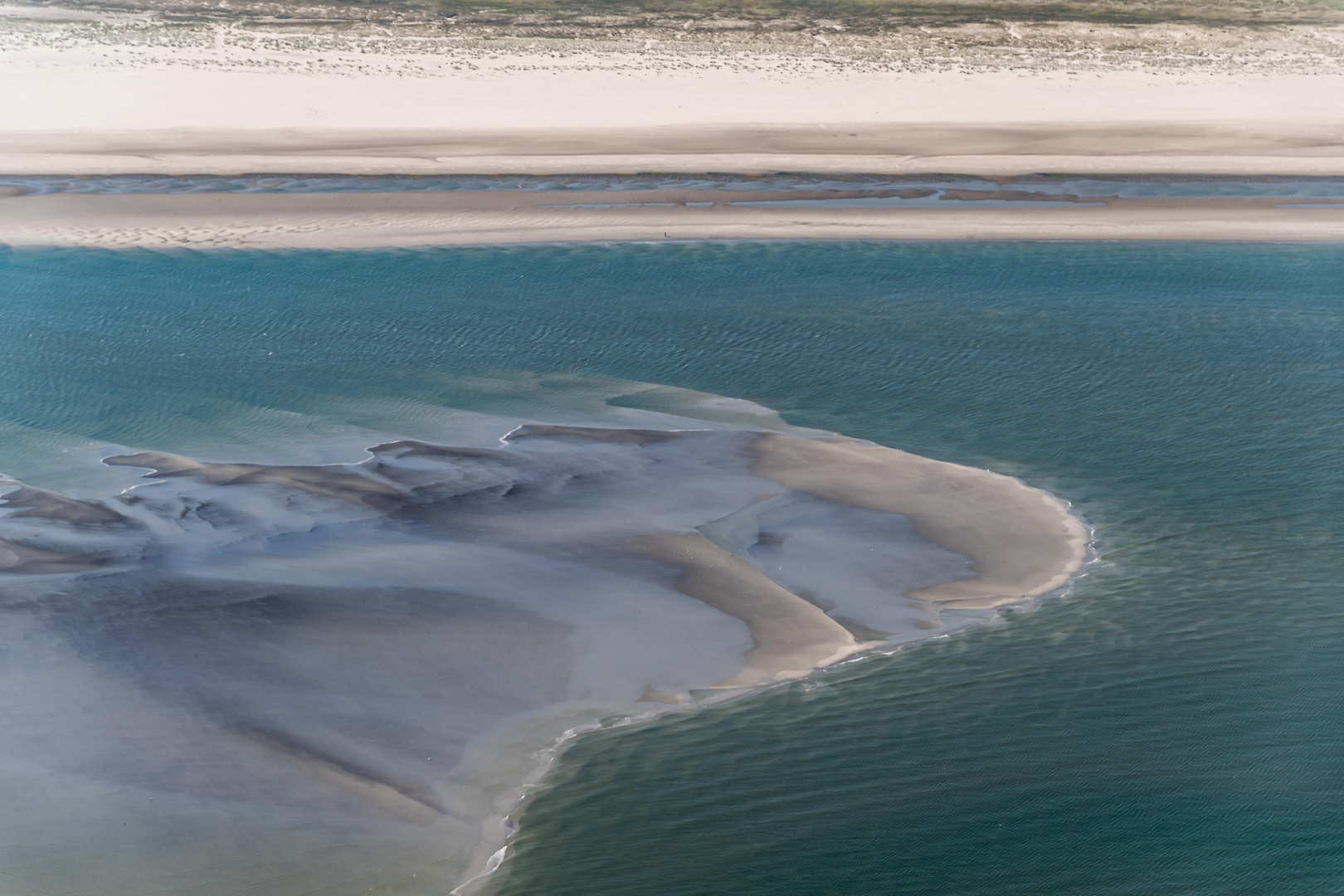 C1564 Flug über das Wattenmeer