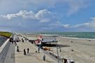 Borkum - Heute Mittag waren die Spuren des Sturms schon Vergangenheit by Reinhold Müller