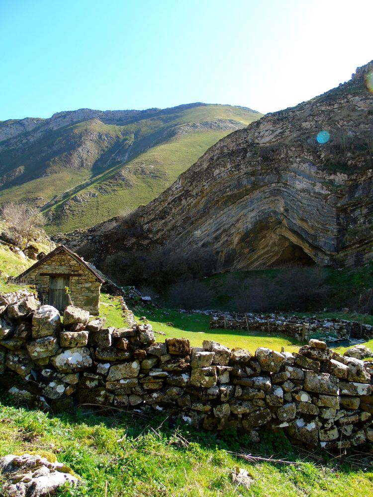 Grotte d'Harpea de Urtxintxa 