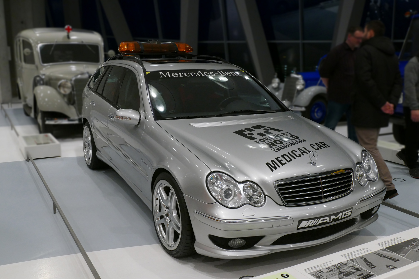 C32 AMG MEDICAL CAR