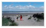 Borkum - Ein Paradies für Strandspaziergänger ... by Reinhold Müller 