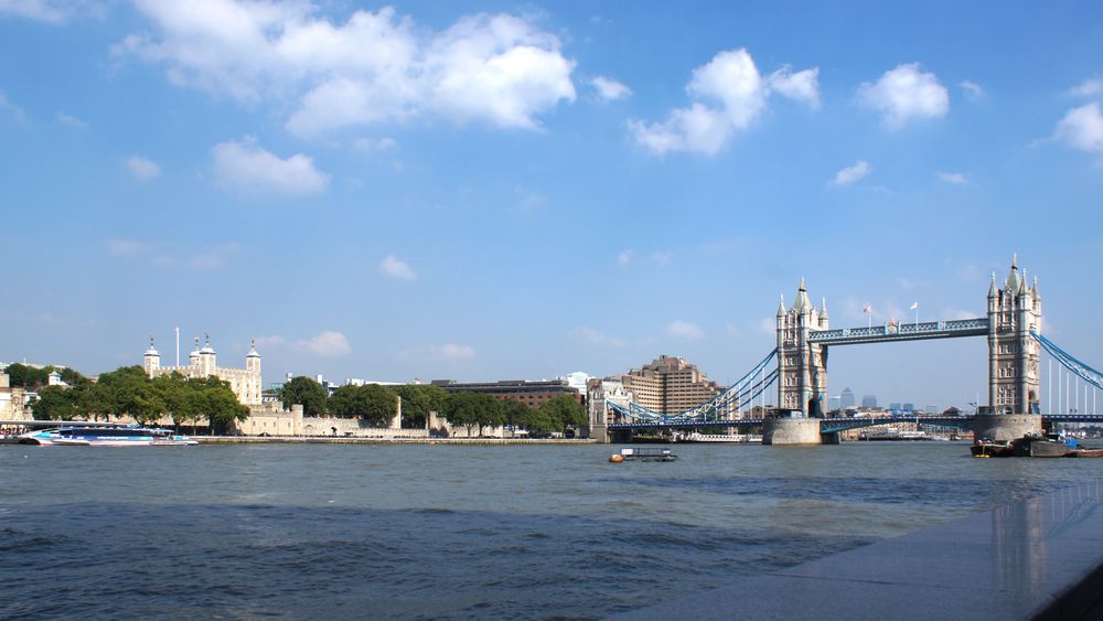 Tower Bridge von friedlindeklaus