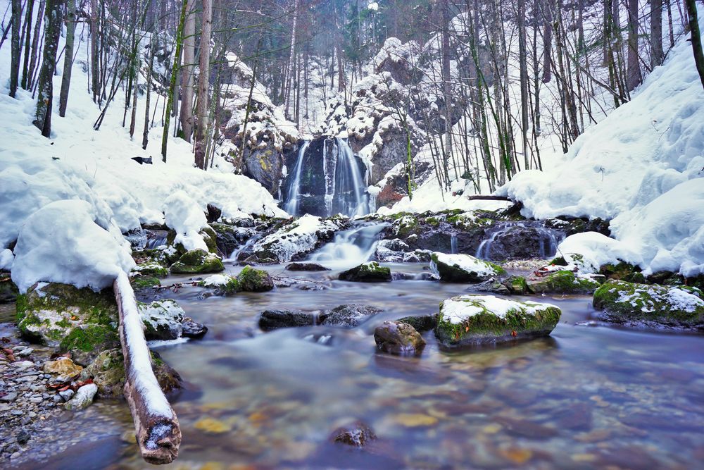 Josefstaler Wasserfall  von fl0__