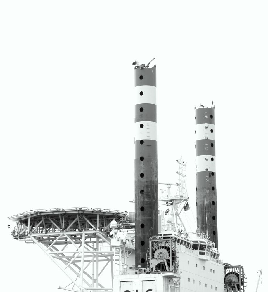 Hubinsel puristisch Bild & Foto von DanskFN aus Faszinierende S/W