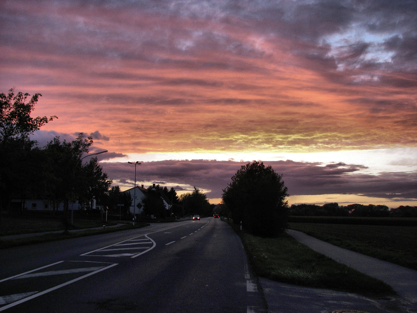 ca 19 Uhr Lippstadt Süd. 25.9.2010