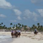 Cabalgata en la playa de Punta Cana.