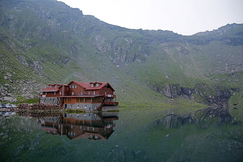 CABANA BALEA LAC ROMANIA