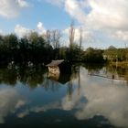 Cabane sur l'étang A