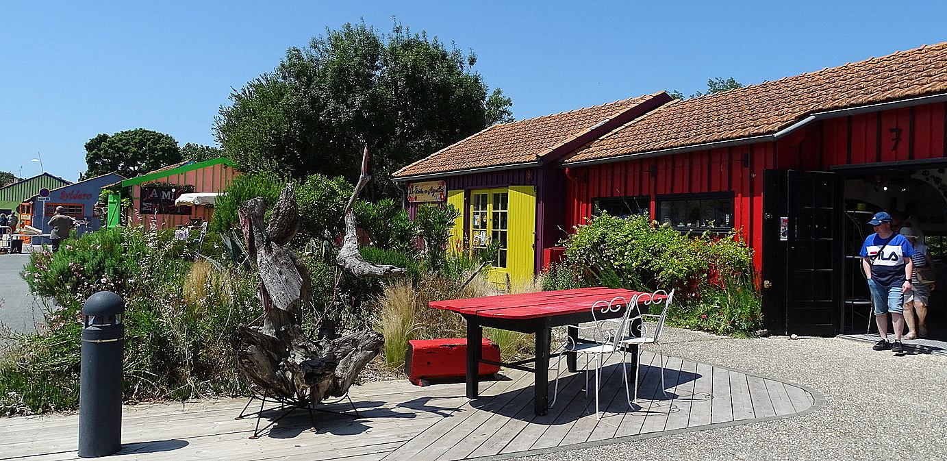 Cabanes d'artistes au Château d'Oléron