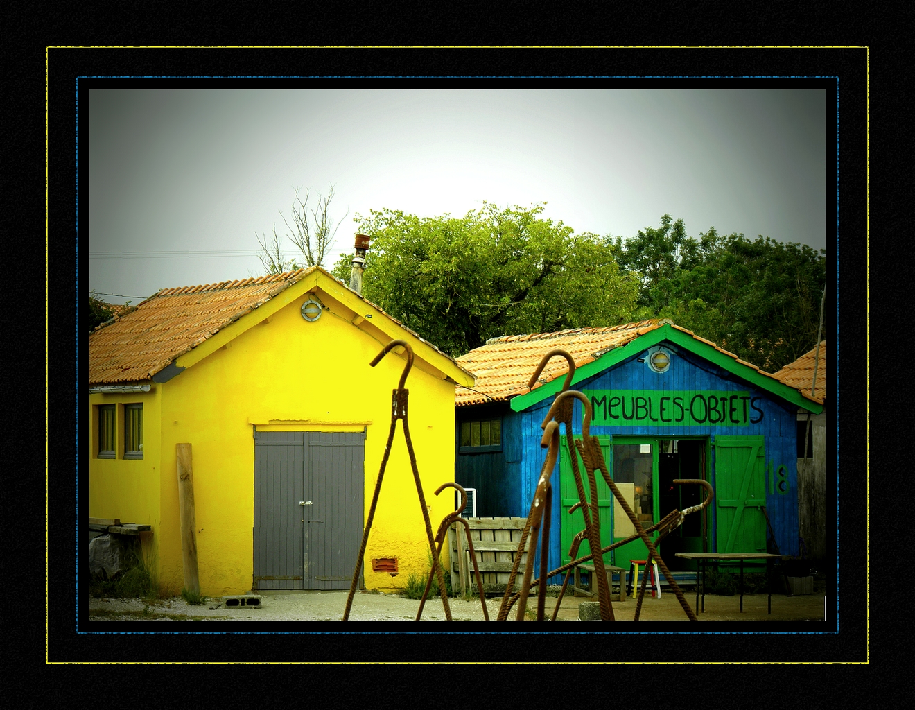 Cabanes de couleurs