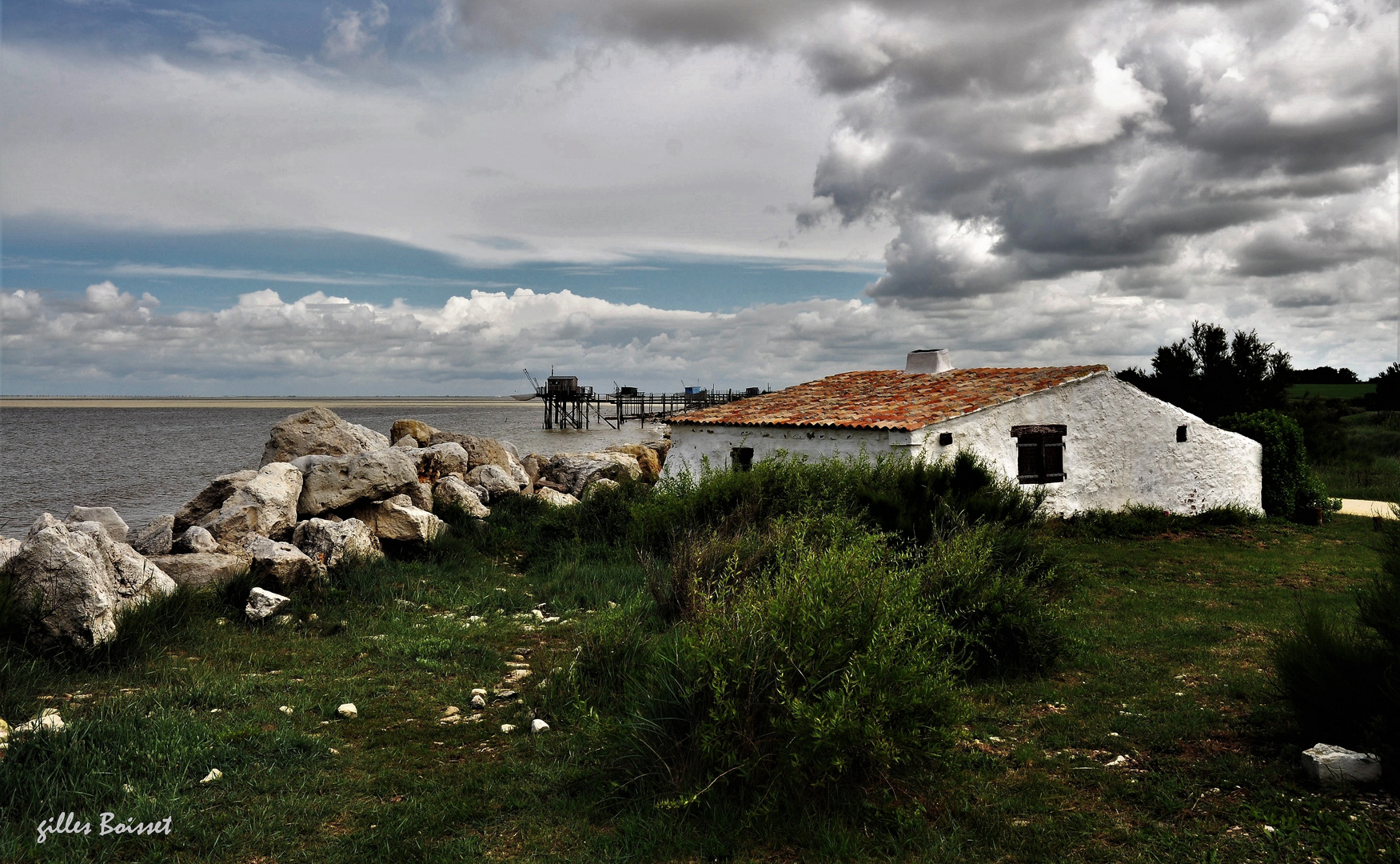 cabanon "les pieds dans l'eau"