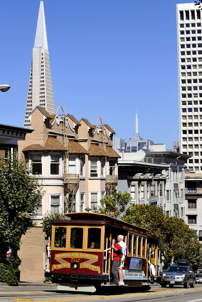 CabelCar mit Transamerica Building