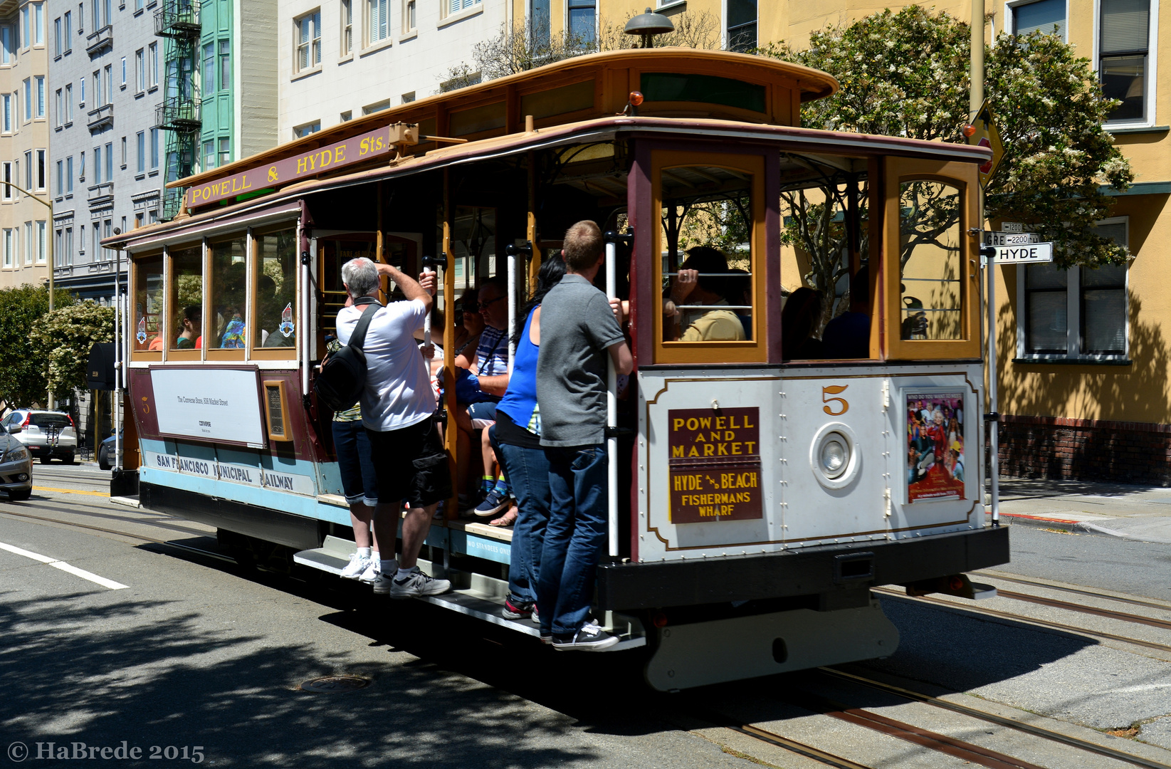 Cable Car in San Francisco 1