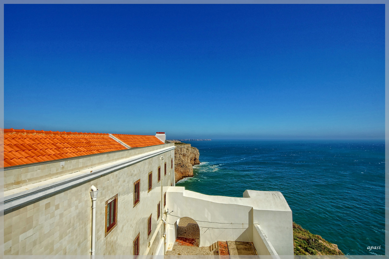 ~~ Cabo - Blue in Blue ~~