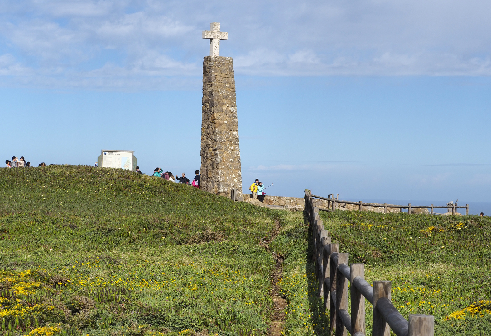Cabo di Roca  mit Säule 