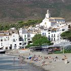 Cadaqués mit Kirche von Santa Maria