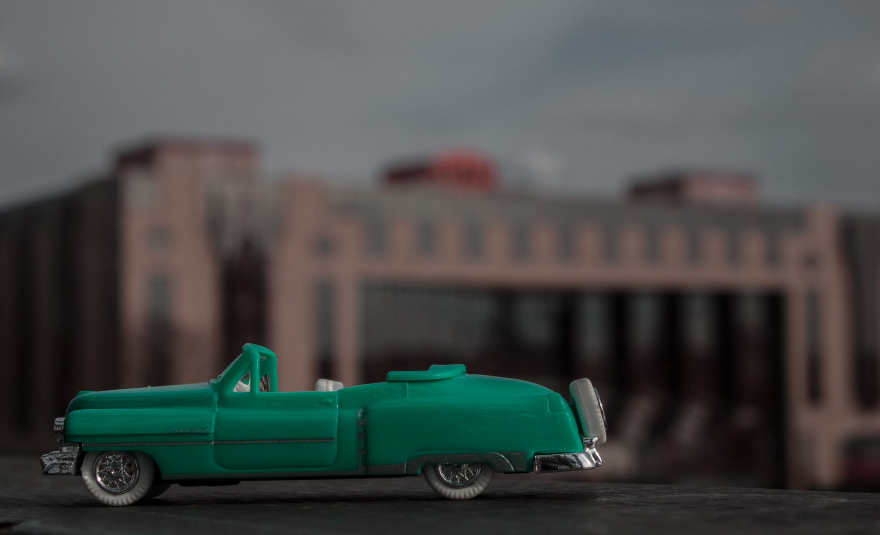 CADILLAC 1:87