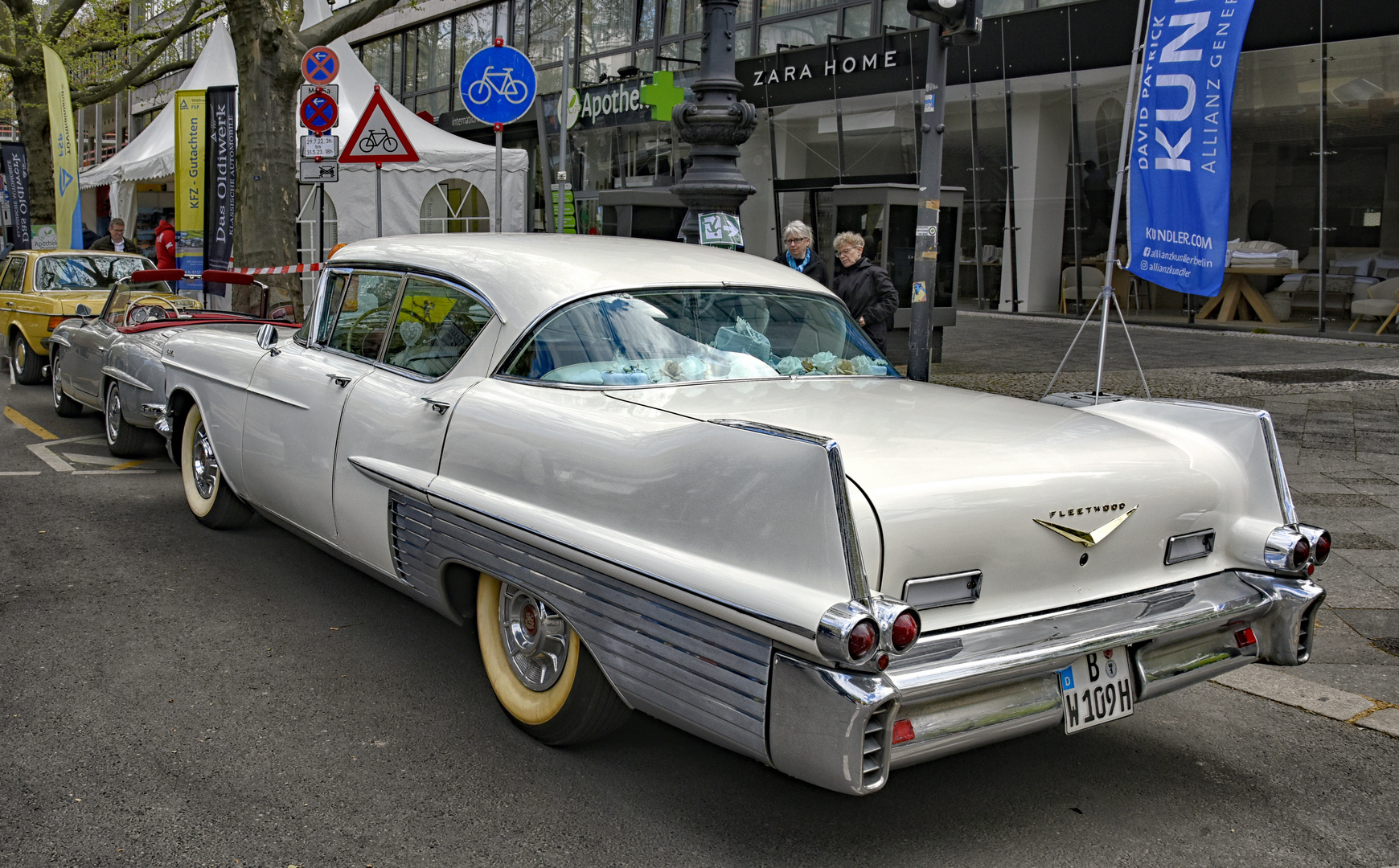  Cadillac Fleetwood - Nur fliegen ist schöner