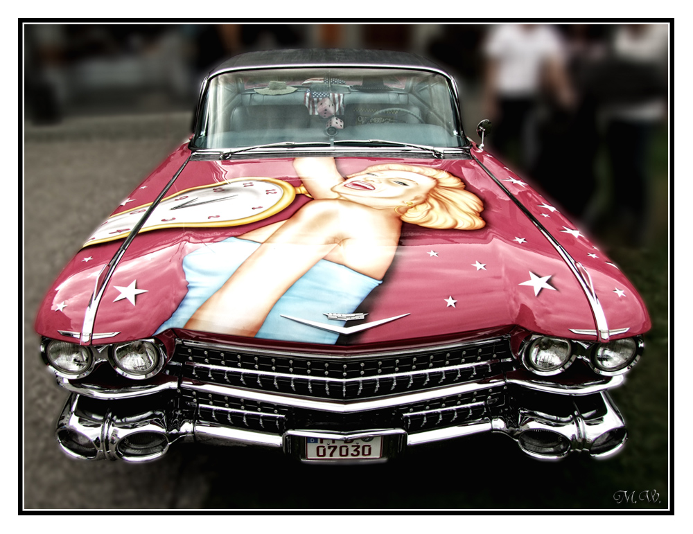 Cadillac Marilyn