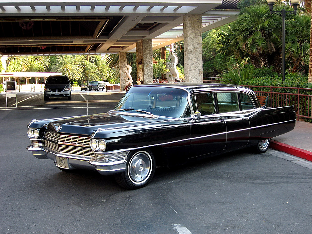 Cadillac Sedan de Ville in Las Vegas