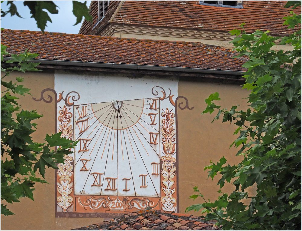 Cadran solaire de l’Eglise St-Laurent à Fources (Gers)