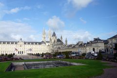 Caen - mit Kloster und Klosterkirche Saint Etienne