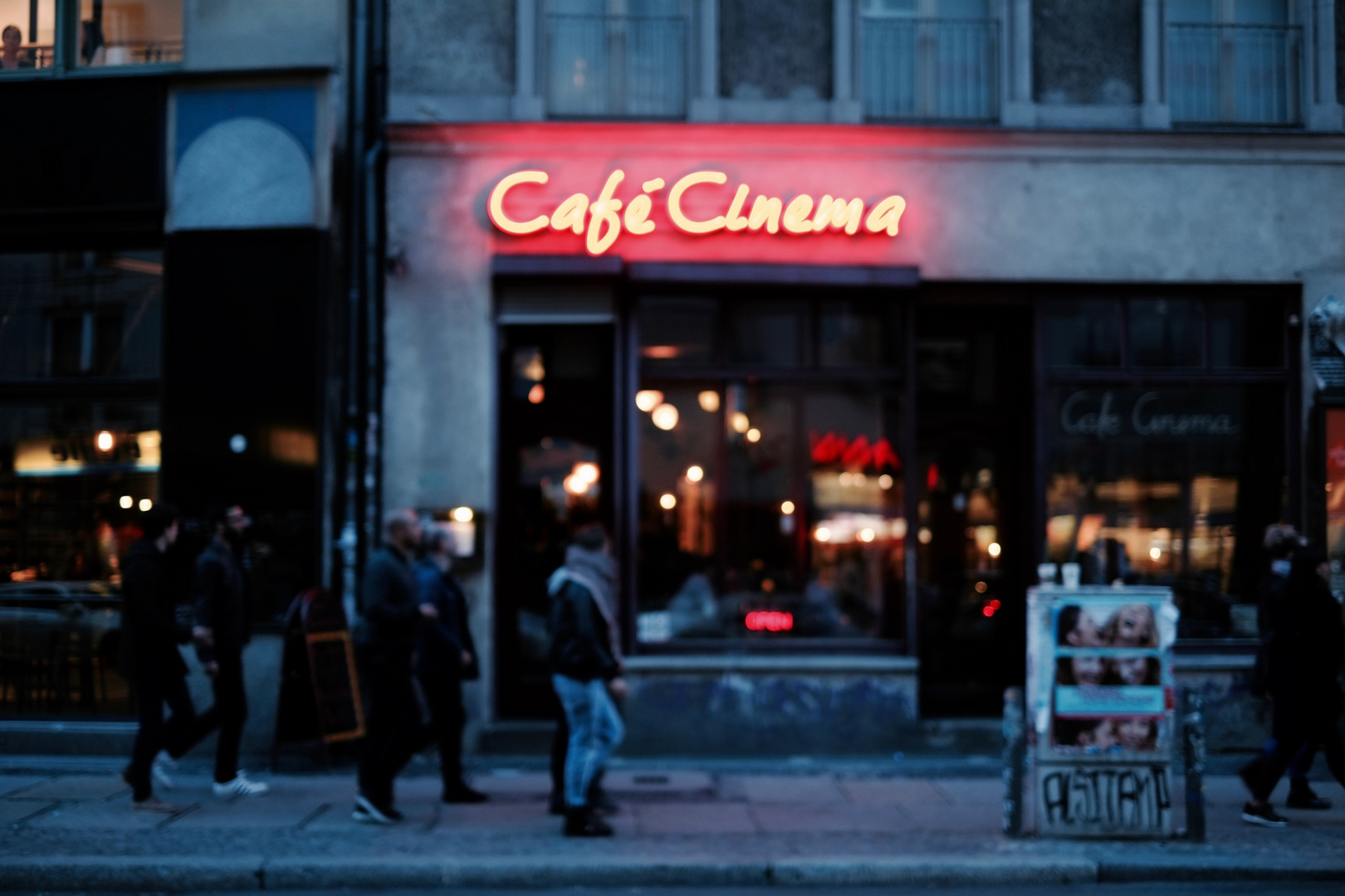 Cafe Cinema