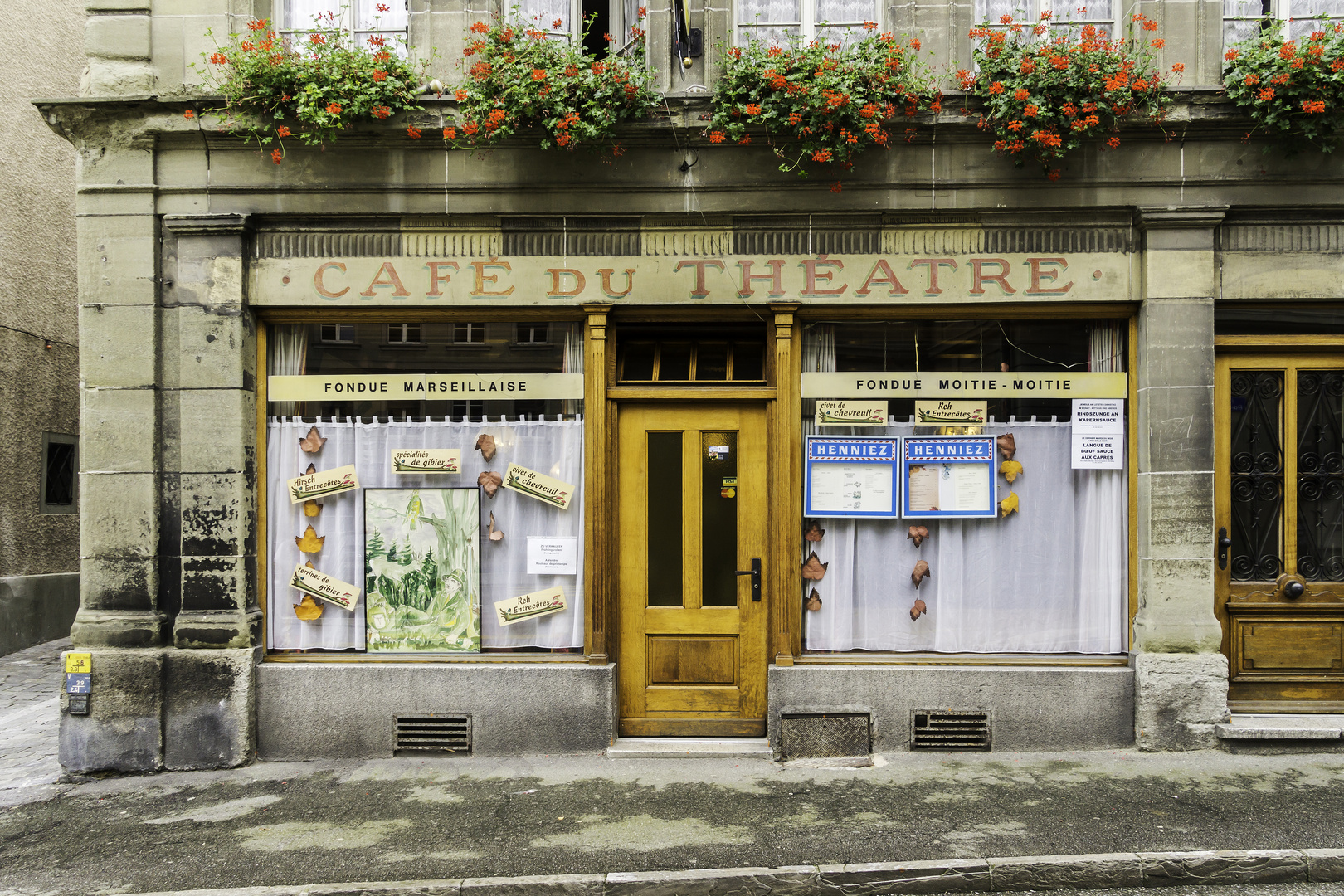 Café du Theatre