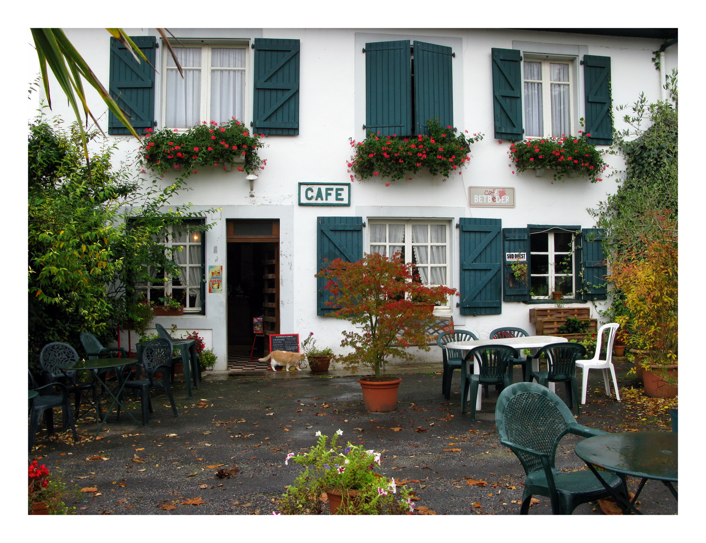 Cafe in Südfrankreich