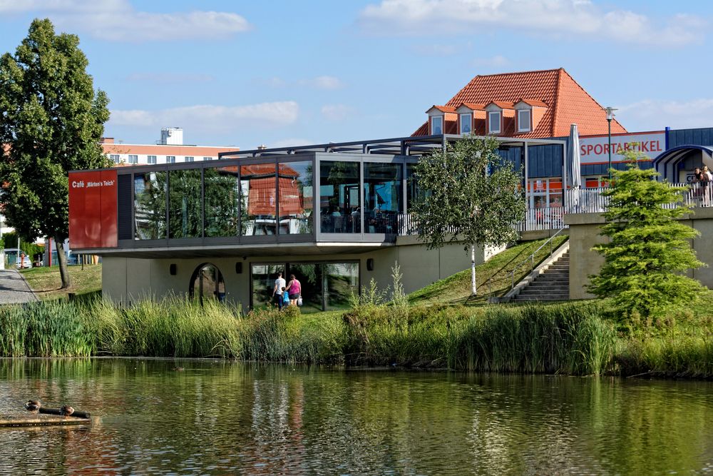 Café "Märten's Teich" in Leinefelde Foto & Bild art, spezial, wasser