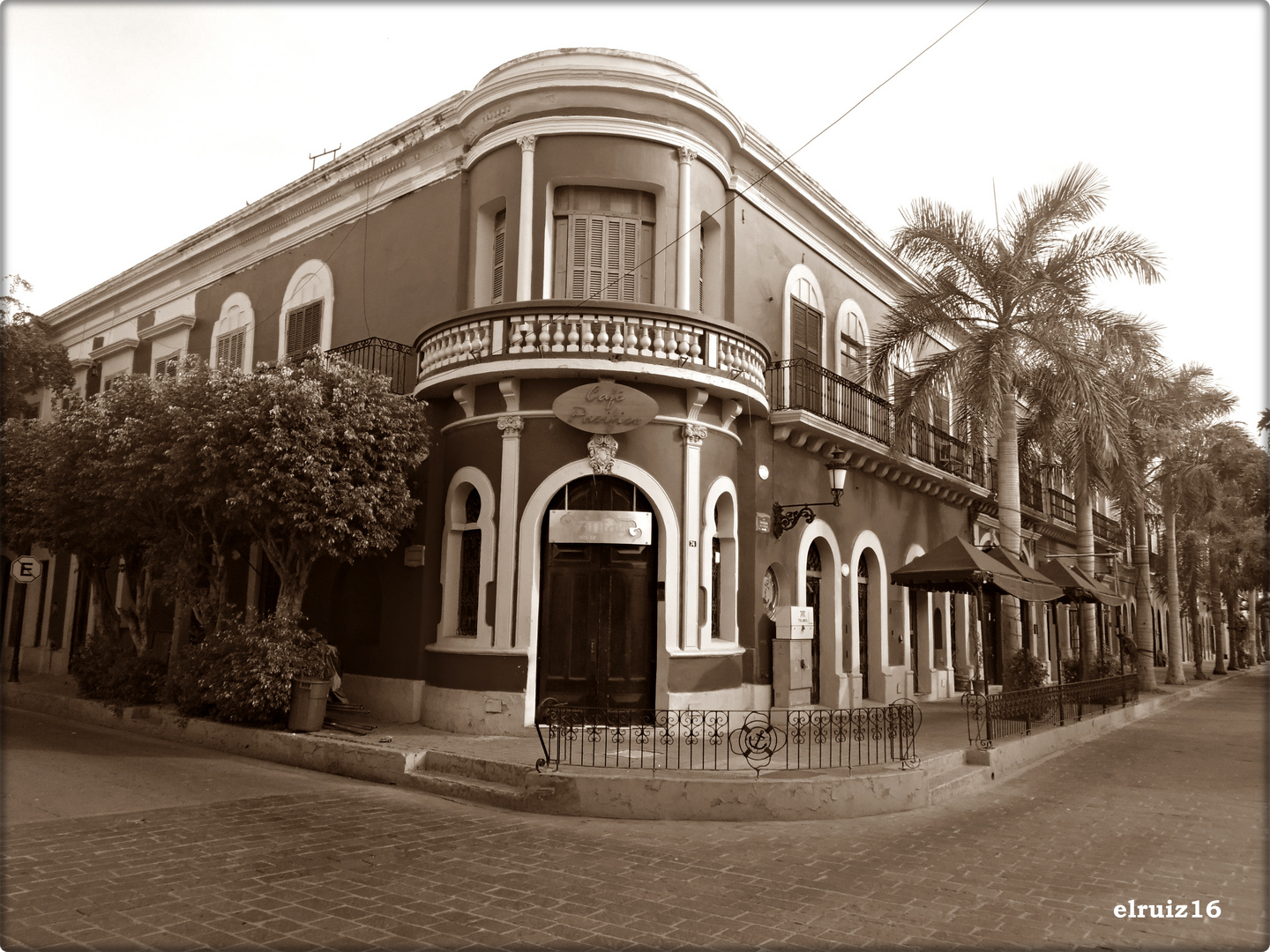 Café Pacífico (del viejo Mazatlán)