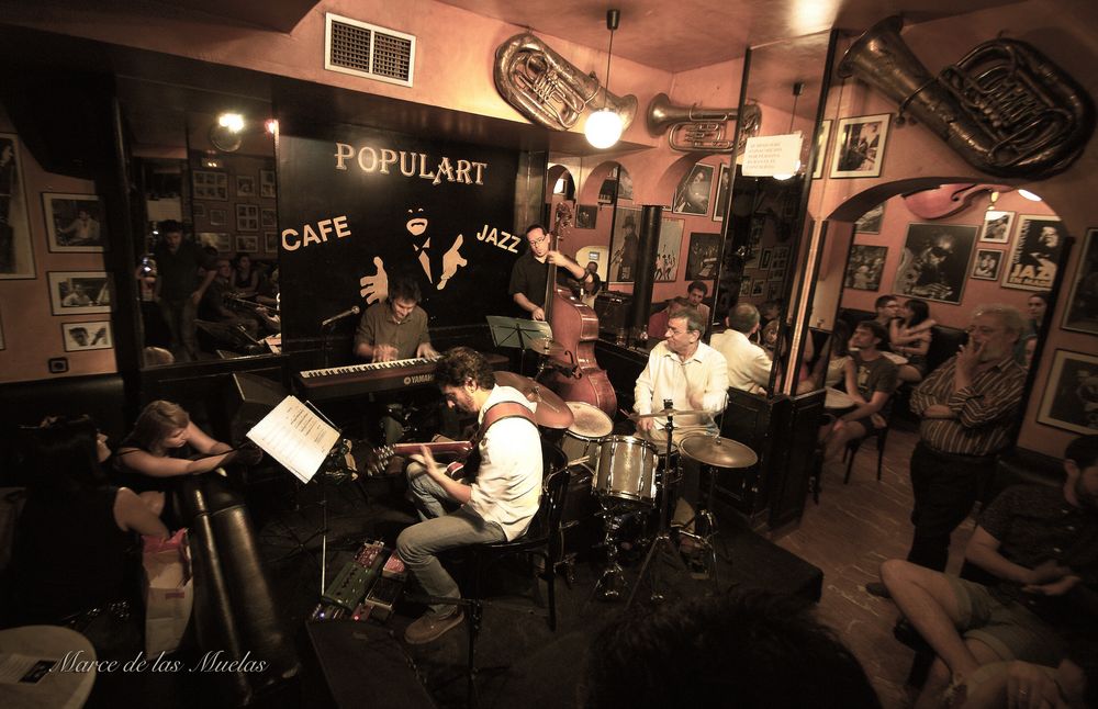 ...Cafe Populart Jazz...