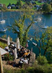 Cafe-Terrasse über dem Mattsee