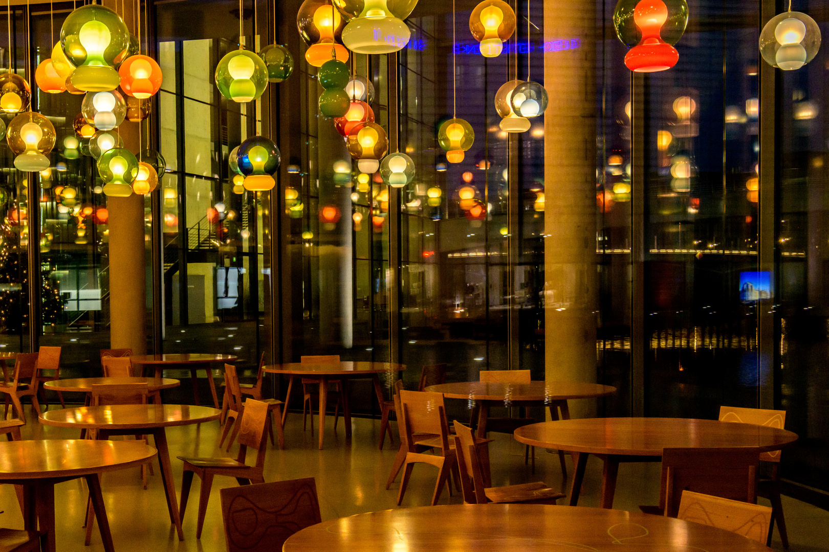 Cafeteria im Paul-Löbe-Haus - Berlin