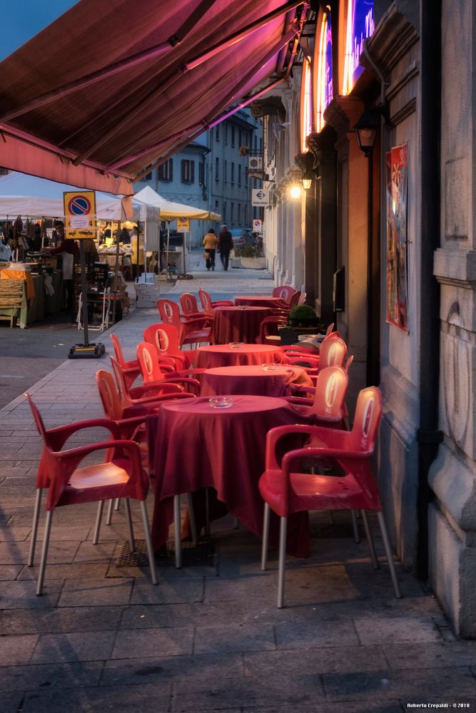Caffetteria in Viale Giacomo Matteotti, Pavia
