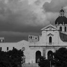 cagliari la chiesa di bonaria in bianco e nero