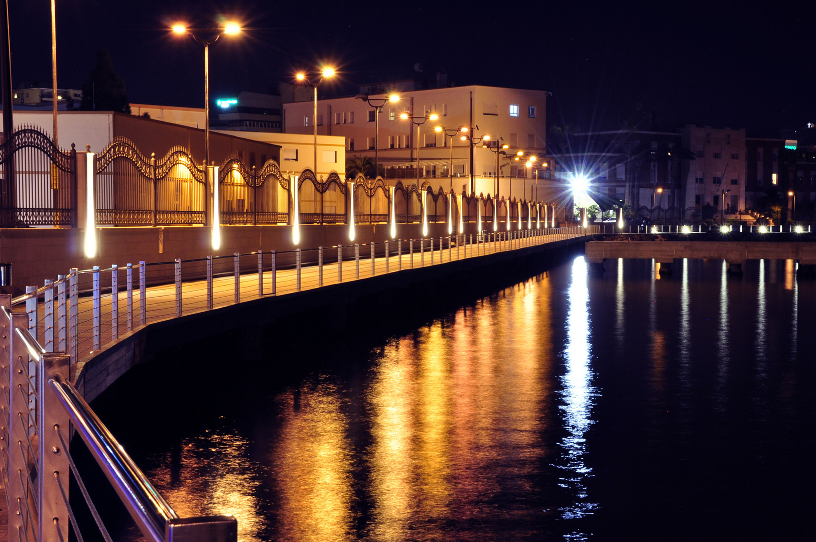 Cagliari - Passeggiata di Su Siccu di notte