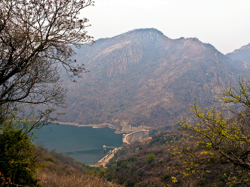 Cahora Bassa (Mozambique) - 1